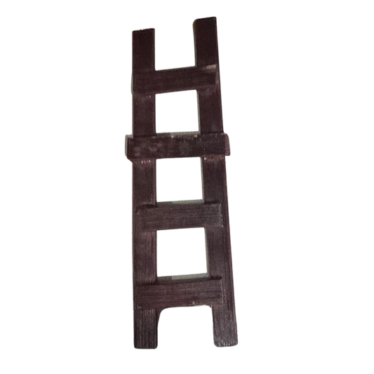 Mini Wooden Decorative Ladder – Rustic Christmas Display Prop